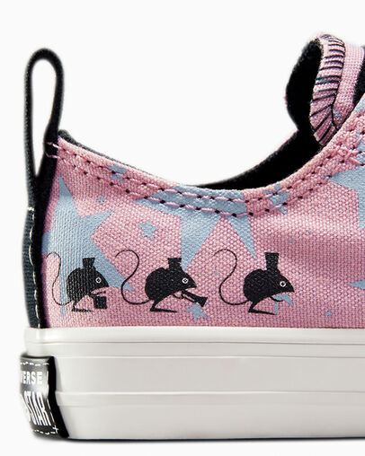 Pink / Black Converse Converse x Coraline Chuck Taylor All Star Kids' Sneakers UK | C-50648919