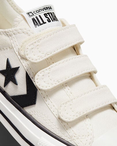White / Black Converse Star Player 76 Kids' Sneakers UK | C-87965439